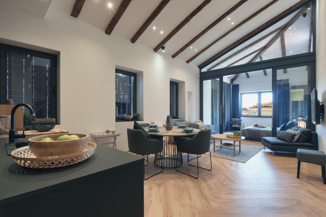 Luxury Apartment Jana With Private Parking PUY 외부 사진